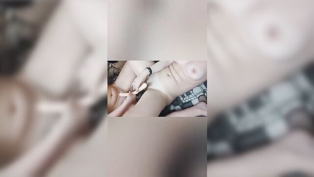 Sisters love Double Dildo - 5 image