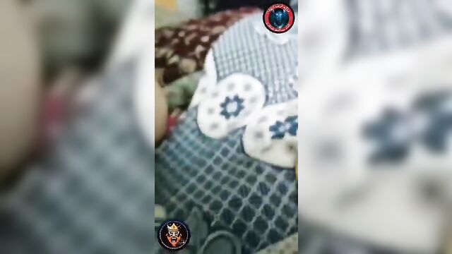 Horny Son Cums on Mom's Pussy - 3 image