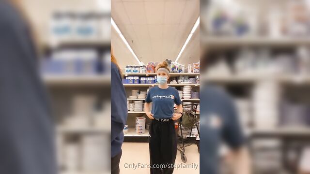 Real Mom and Daughter flashing in the mall - 3 image