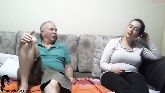 Mother Daughter Father Incest Family on Webcam Online - 1 image